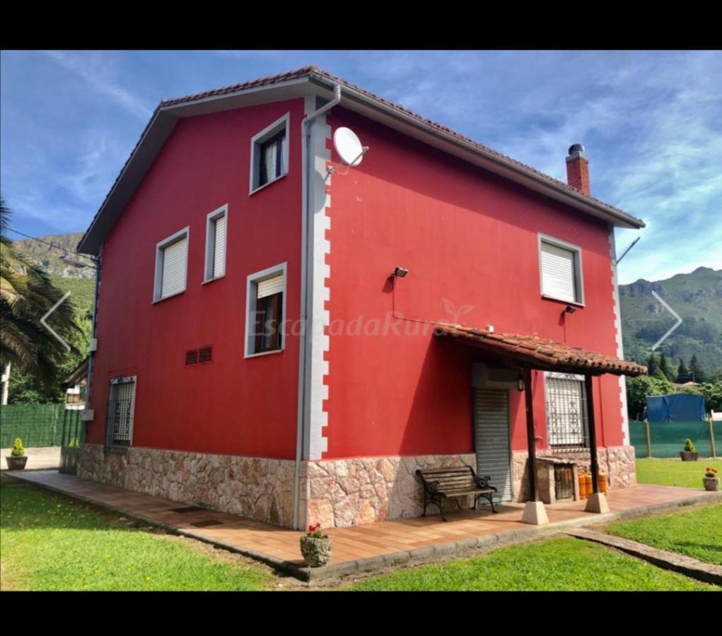 Casa La Granda Villa Onís Buitenkant foto